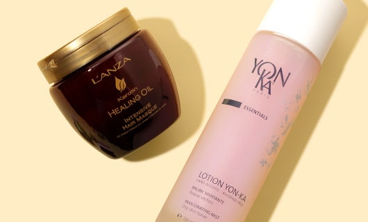 All moms deserve a little extra rest and relaxation, and these refreshing products offer the perfect pampering touch. Experience a spa-like experience at home this mother’s day. Shop these derm-approved spa products today.